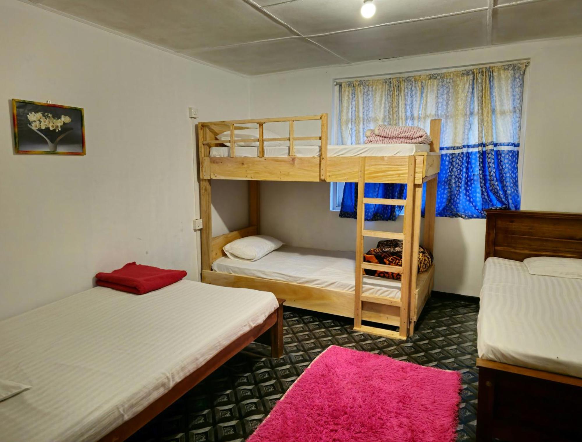 Haven Backpackers Hostel Nuwara Eliya Bagian luar foto